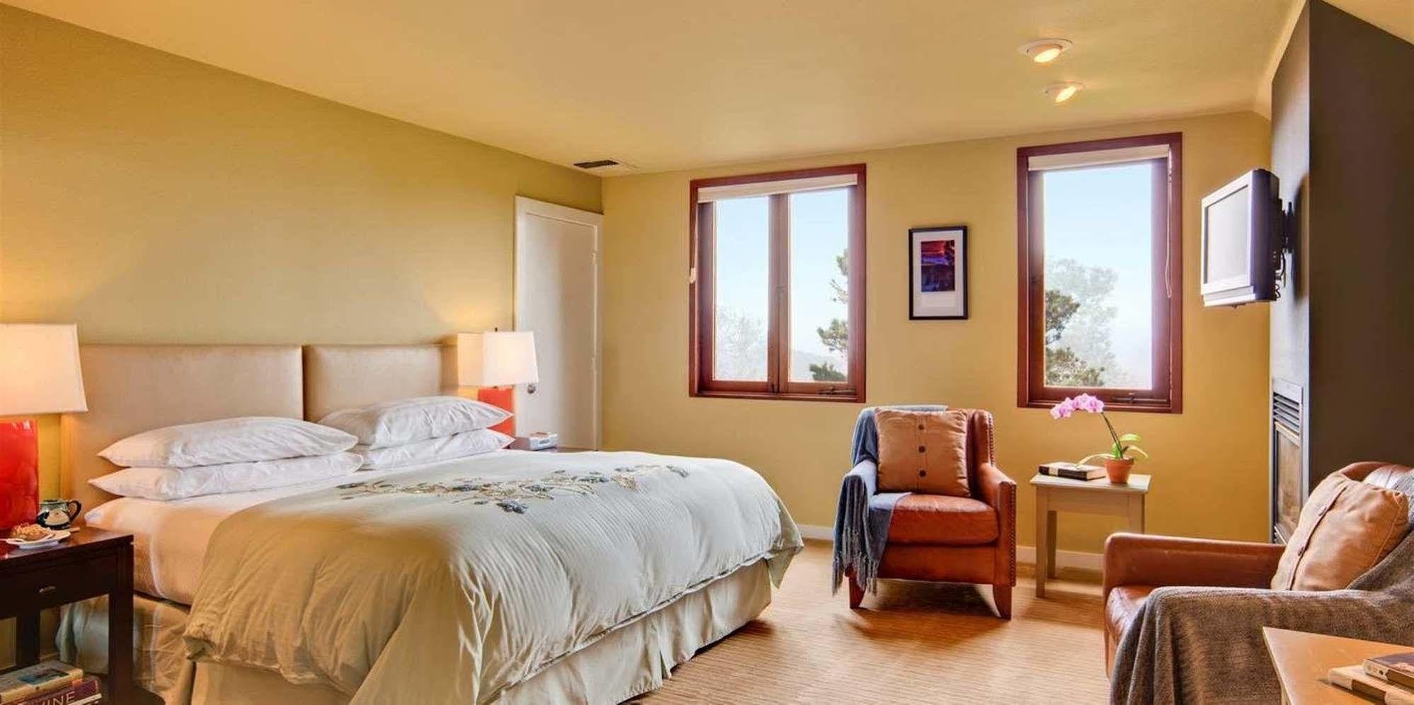 Brewery Gulch Inn & Spa Mendocino Room photo